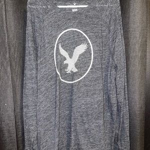 Men’s American Eagle long sleeve T-shirt